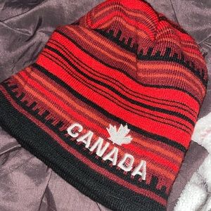 Official Canada beanie